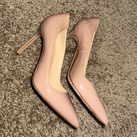 Manolo Blahnik Pointed Toe Heels - Picture 2 of 8